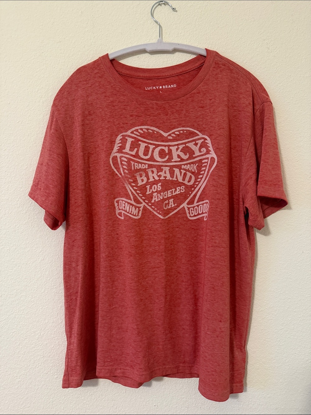 Lucky brand size large red short sleeve crewneck graphic t-shirt